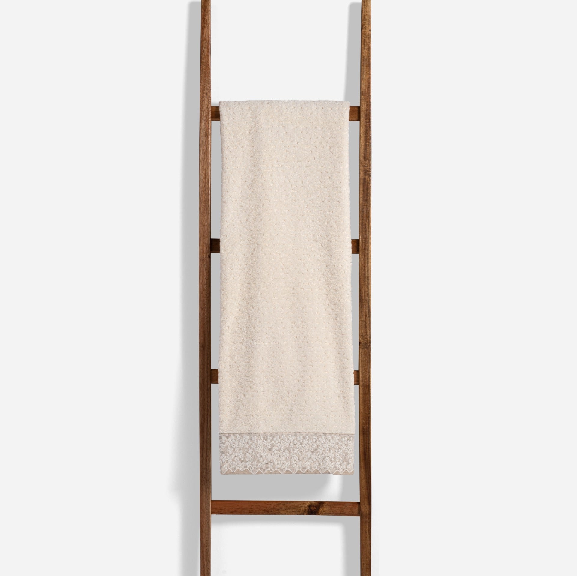 Toalla Macrame 100% Algodón 600 Gramos Klassic