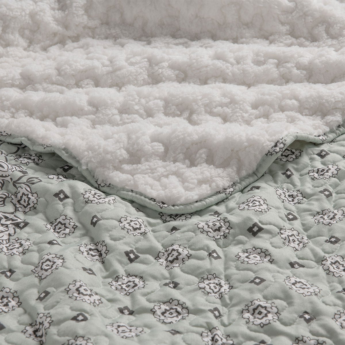 Quilt Sherpa Stamp Indra