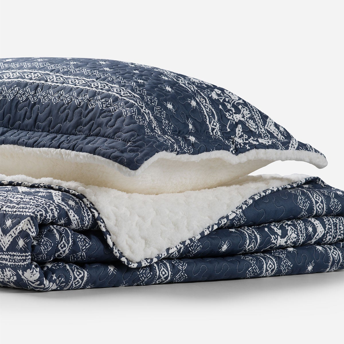 Quilt Sherpa Stamp Navani