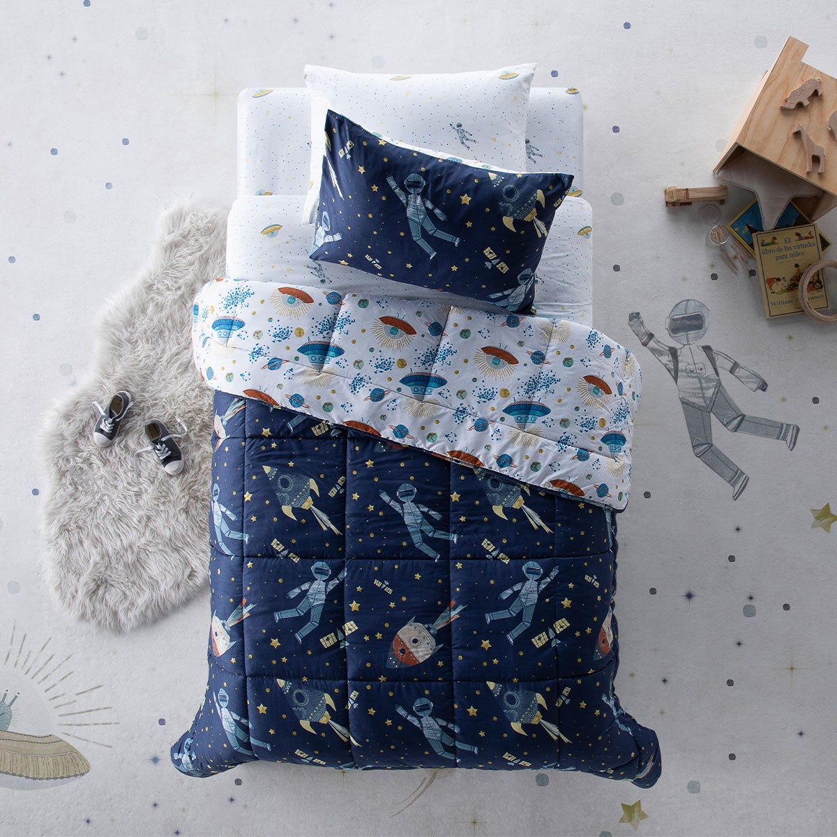 Plumón Microfibra Kids Planetas